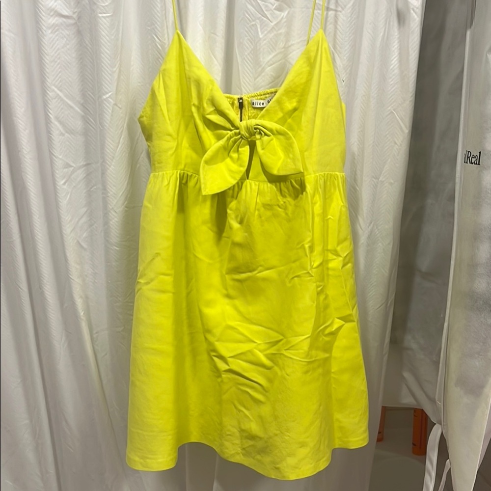 Alice + Olivia Yellow Mini Dress With Bow